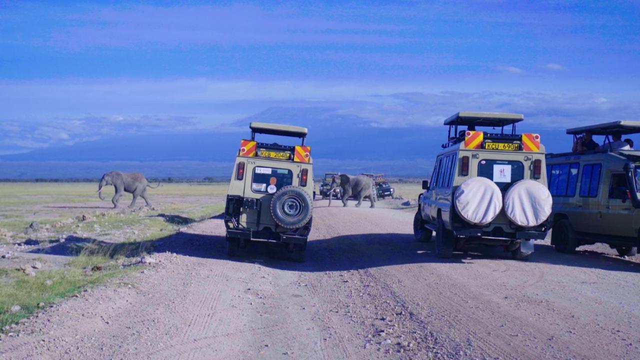 Amboseli Gateway Hotel Kimana Buitenkant foto